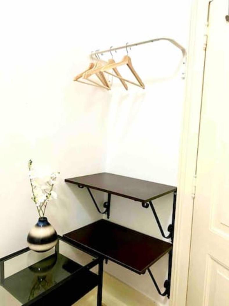 Romantic Chiado 7 -Private Small Single Room With No Outside Window Lissabon Exterior foto